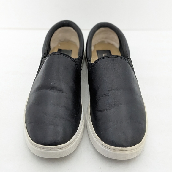 Ugg leather slidders - Picture 7 of 16